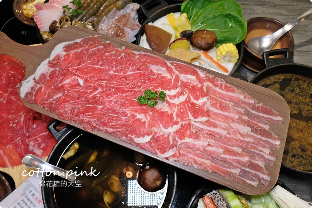 台中火鍋推薦|少見冷藏肉片口感不一般，銄鍋火鍋九種湯底天天吃都不膩！
