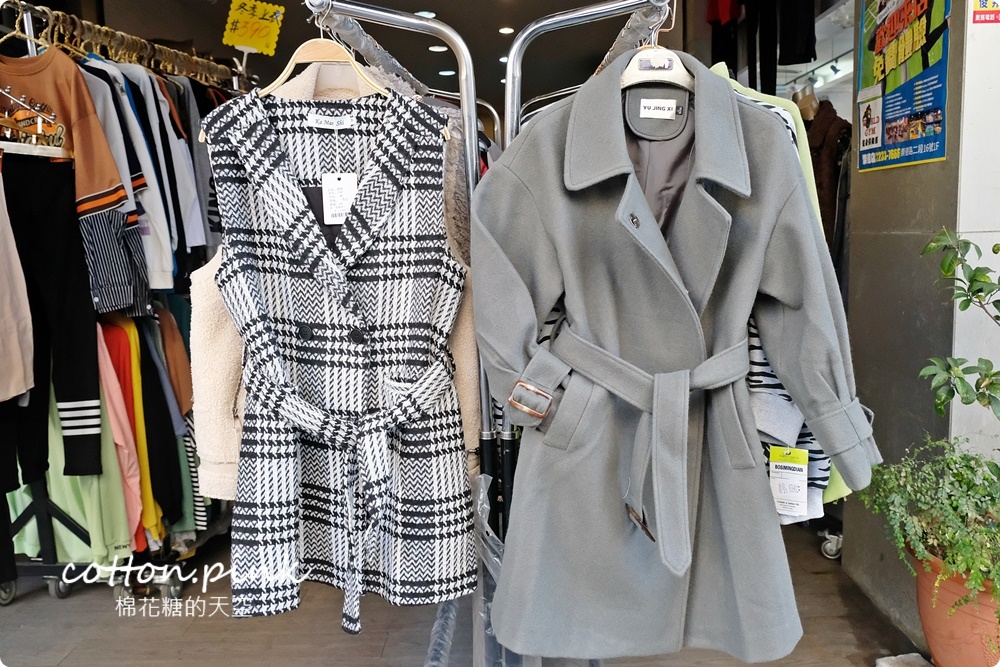 台中天津路隱藏版寶庫!沒有地標、粉絲團~多款外套、保暖衣~外單優質服飾平價供應 台中天津路隱藏版寶庫!沒有地標、粉絲團~多款外套、保暖衣~外單優質服飾平價供應