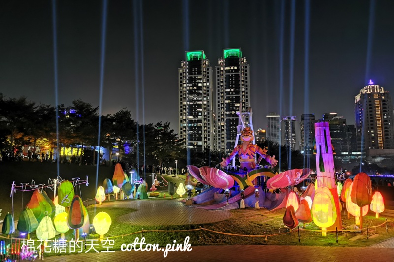 台中燈會點燈啦！虎爺主燈效果搶先看～