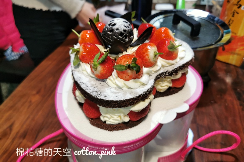 台中愛心型甜點懶人包|心型蛋糕、蛋捲、蝴蝶酥...告白、求婚、情人節必備