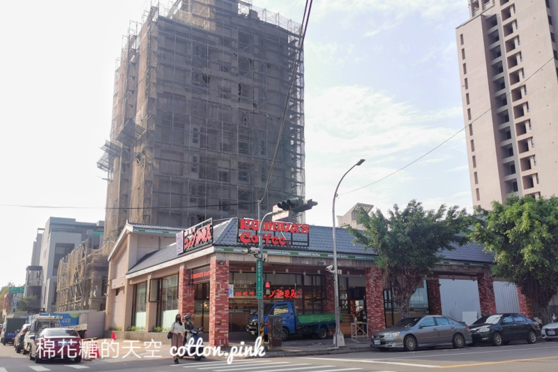 台中最新客美多咖啡一次開兩家！西屯、北屯通通來～早餐時段點飲料送招牌吐司，文末有完整菜單