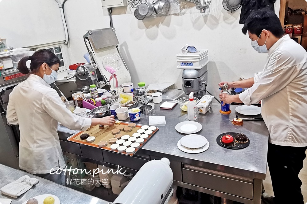 愛想像法式甜點-台中少見寶寶生日蛋糕專賣店，用愛孩子的心做寶寶蛋糕