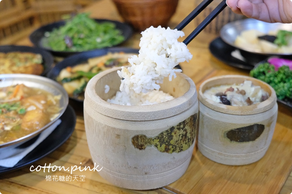台中大坑必吃老店！竹之鄉必點竹筒飯吃完還能帶回家～耎骨肉吃了會上癮