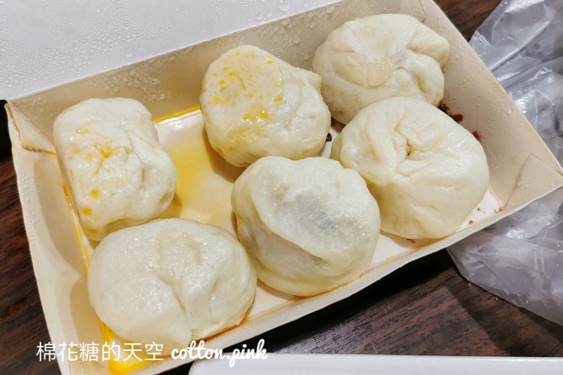台中水煎包|品香豆漿水煎包超薄皮內餡超多～早餐小籠包也是必吃！