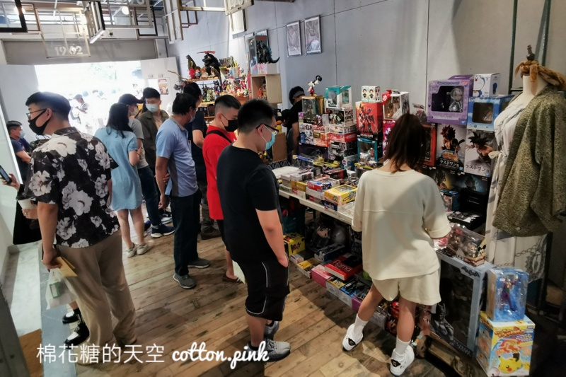 台中文創市集|富興工廠-火車站旁隱藏版文青聚落，餐廳、手作通通有