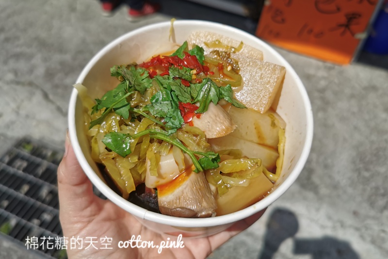 上谷關前必吃白冷三寶！冰棒、肉包、豆干來一輪