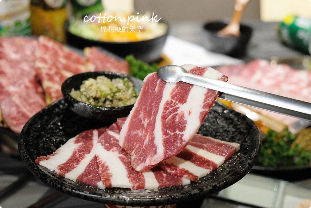 台中燒肉這家外觀低調～想肉燒肉肉片厚度卻很高調，最新韓風套餐吃起來