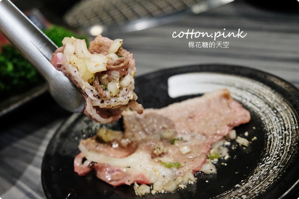 台中燒肉這家外觀低調～想肉燒肉肉片厚度卻很高調，最新韓風套餐吃起來