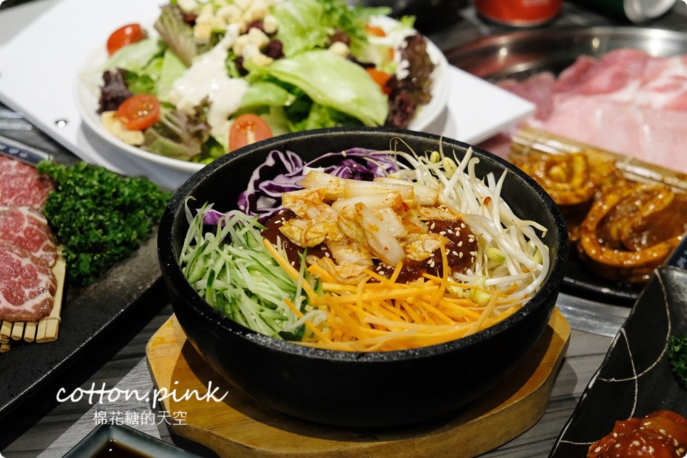 台中燒肉這家外觀低調～想肉燒肉肉片厚度卻很高調，最新韓風套餐吃起來
