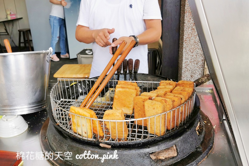 台中清水在地人推薦清水燒炸粿！海線獨有早餐～蚵仔超大顆