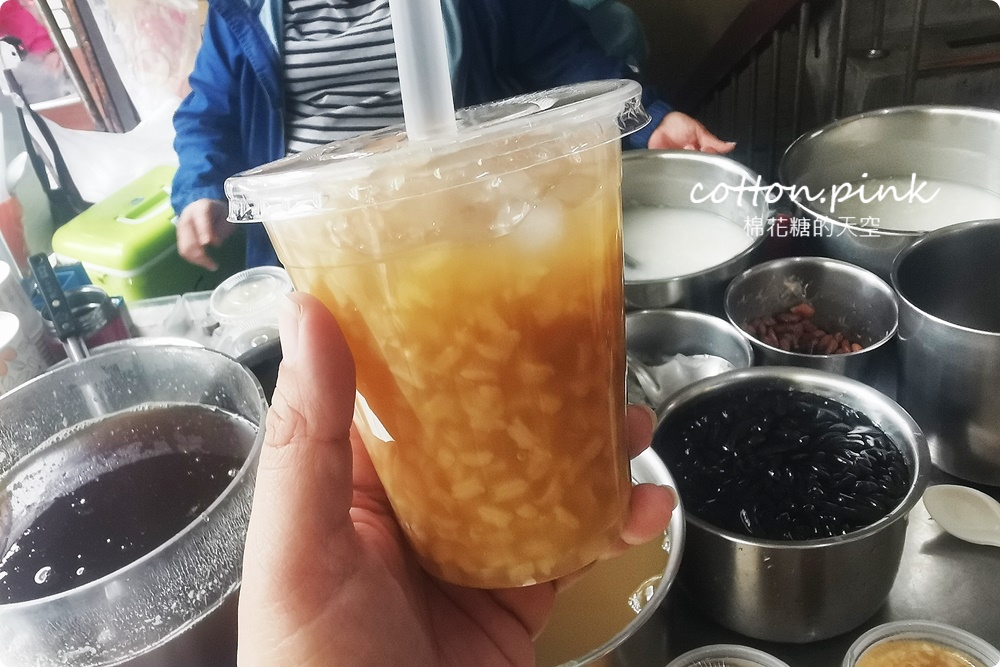澎湖美食早餐吃這裡！北辰市場燒餅、雞蛋糕～還有喝的剉冰別錯過！