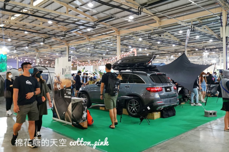 戶外用品展台中場只到週一！露營、車宿用品超搶手～爆人潮啦