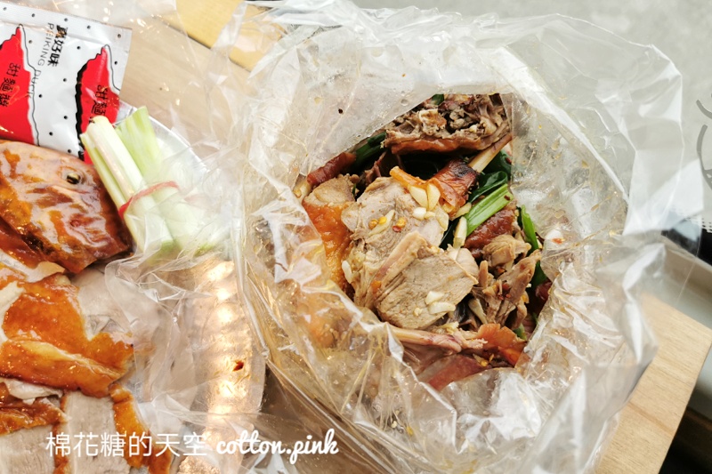 台中烤鴨推薦|美村路烤鴨隨時都在排隊!真好味烤鴨莊推薦這樣吃 美村路北平烤鴨-真好味烤鴨莊