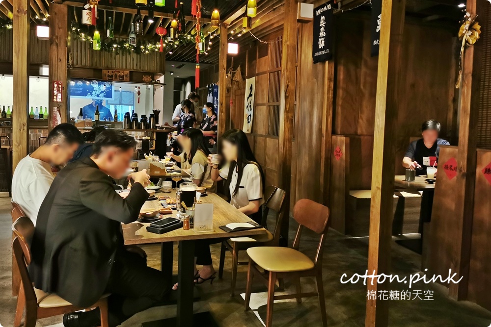 台中日式串燒宵夜推薦|將軍府勤美店超吸睛，大到靠北生蠔必點！
