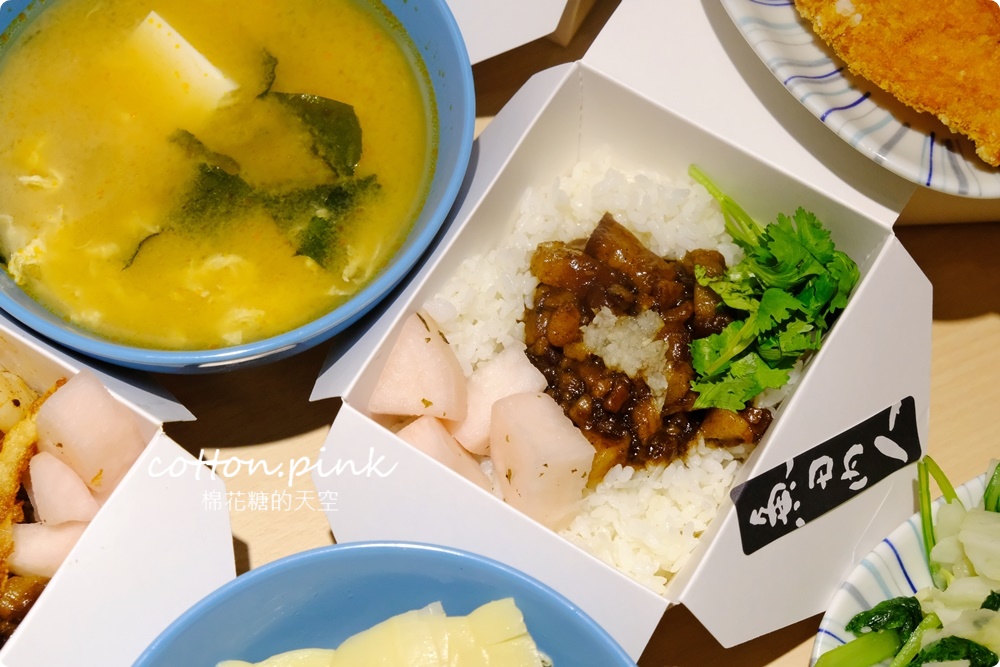 草悟道消夜吃哪家?深夜魯肉飯好吃耶