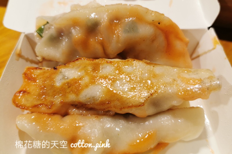 豐原宵夜場！老油條燒餅豆漿～超大鍋貼出來用搶的！網路推薦炒涼麵