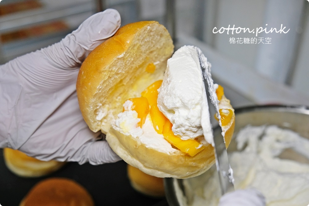 台中生乳包這裡口味最多-糖印麵包