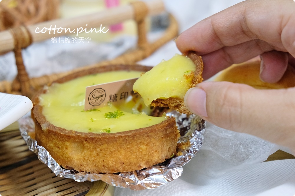 台中最新雙餡可頌蛋塔上架～糖印麵包滿滿芋泥生乳包同步爆漿推薦！