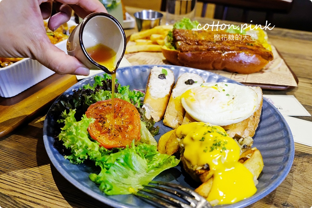 台中北屯早午餐|貓王經典美式餐廳