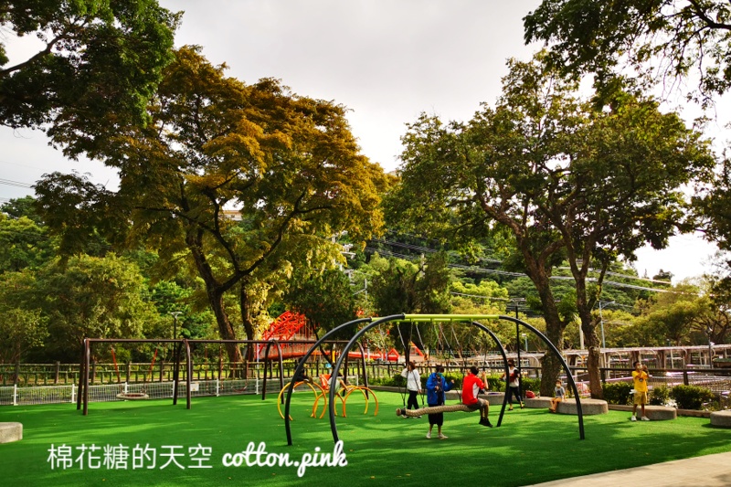 台中放電公園推薦-豐原中正公園不只大型溜滑梯還有跑酷樂園