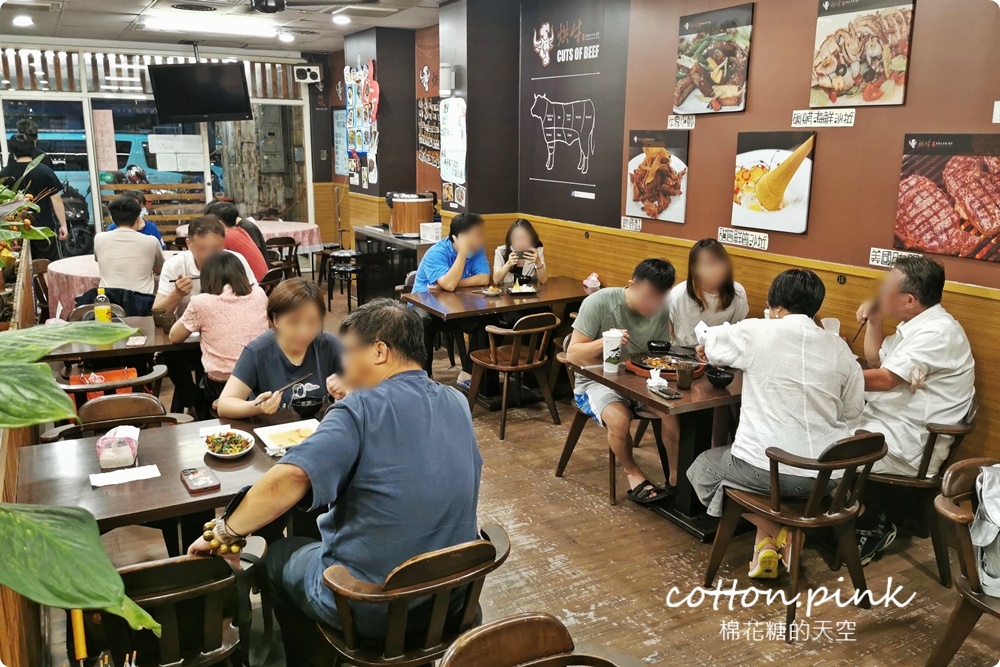 台中熱炒店裡吃現烤牛排！烘牛現炒精緻菜色創造宵夜新高度