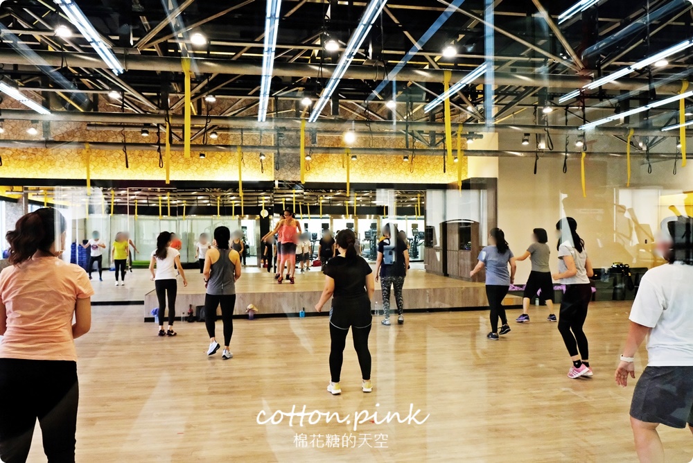 台中最新健身房~優漾健身南屯店特設女性專屬健身空間、空中瑜珈TRX免加價 台中最新健身房~優漾健身南屯店特設女性專屬健身空間、空中瑜珈TRX免加價