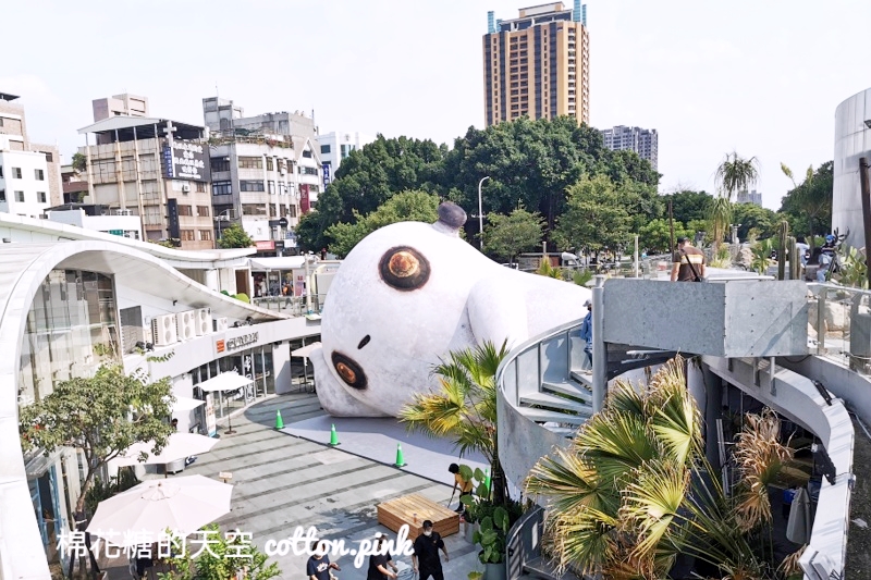草悟道七月半超萌怪獸降臨～台中最新拍照景點還有市集演唱會喔!