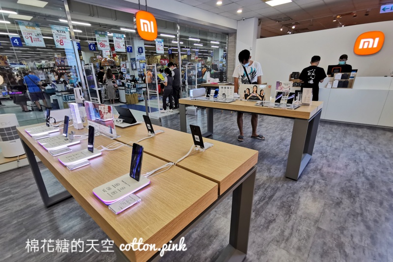 台中最新小米專賣店藏在賣場三樓！純白家電美美的