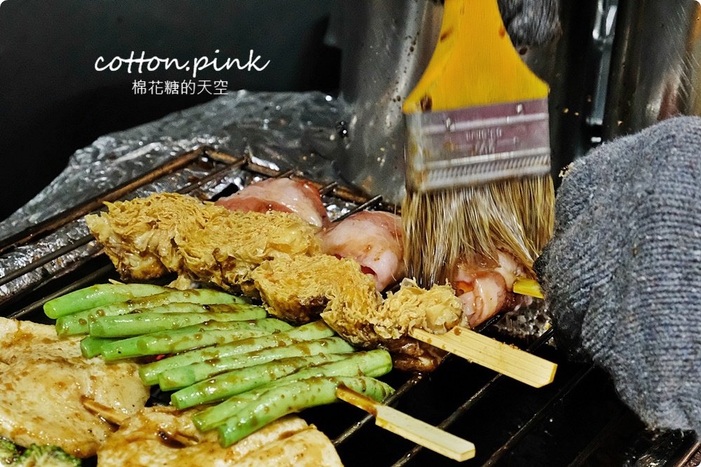 逢甲五顆星串燒！柒息地串燒居酒屋～推薦必點烤雞腿、豆皮