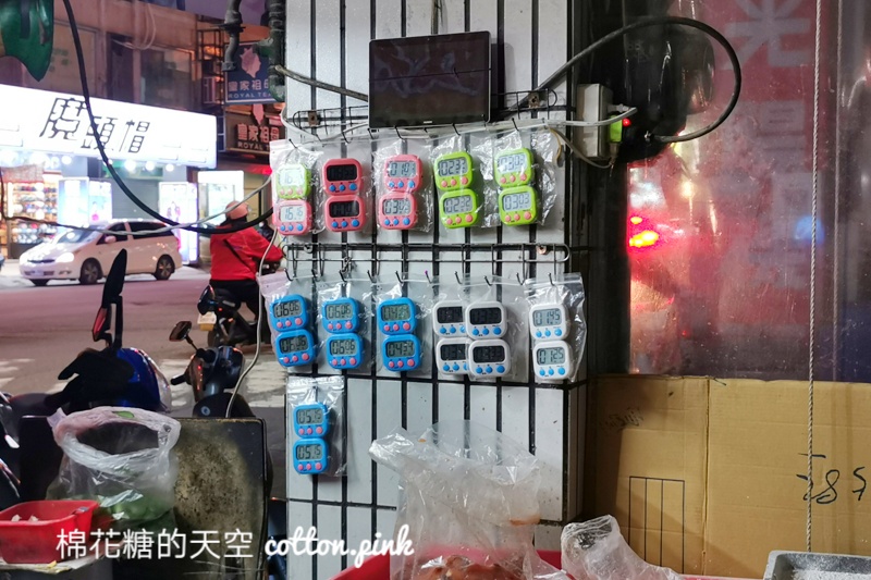 台中鹹酥雞這家好低調-弘敏雞排雞湯翅超厲害！真的有汁