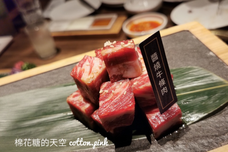 茶六燒肉最新台中東山店即將開幕啦！等超久的朋友預備好訂位了嗎?!