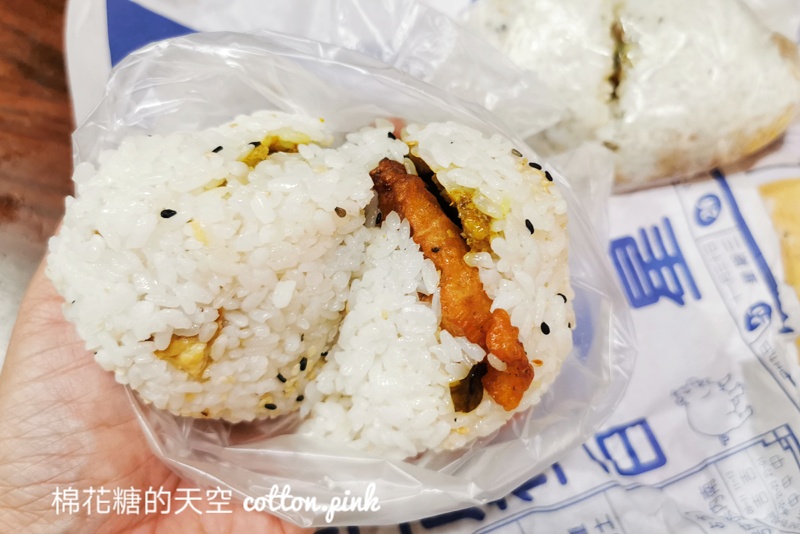 台中飯糰這家不一樣-青海路日式飯糰吐司整塊卜肉包進飯糰很過癮