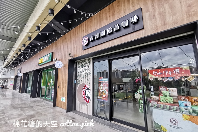 台中車站美食街-鐵鹿大街超多好料，牛排、套餐、下午茶通通有~