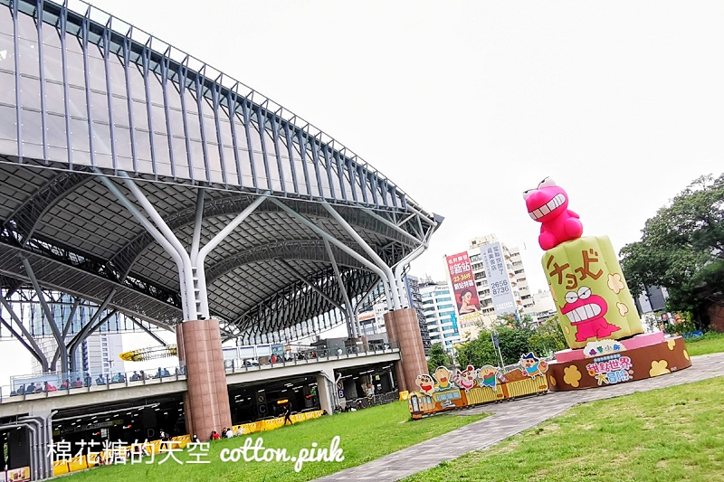 台中車站美食街-鐵鹿大街超多好料，牛排、套餐、下午茶通通有~