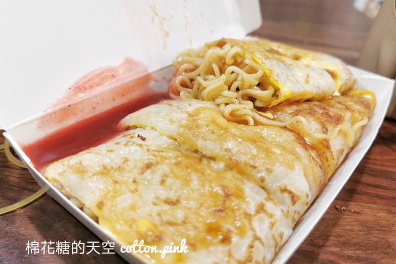 台中早餐粉漿蛋餅|蘇媽媽蛋餅-超過百元隱藏版蛋餅長這樣