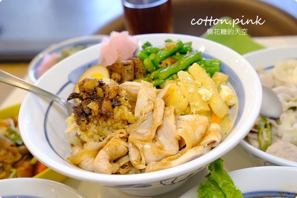 台中低調川菜小店|大里享辛食堂麻辣鴨血連湯都喝光光！