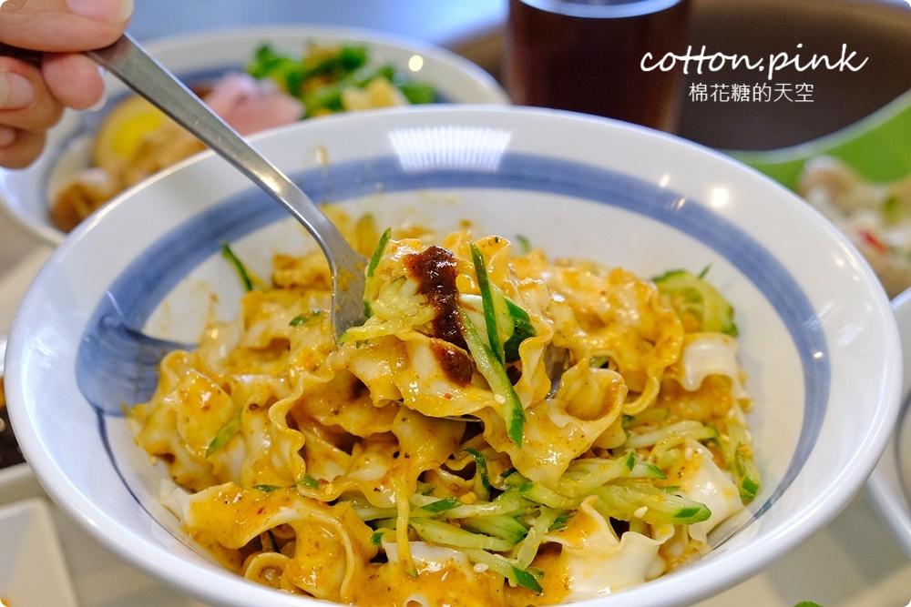 台中低調川菜小店|大里享辛食堂麻辣鴨血連湯都喝光光！