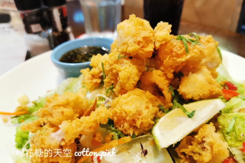 THI FRIDAYS美式餐廳，期間限定買一送一吃起來！