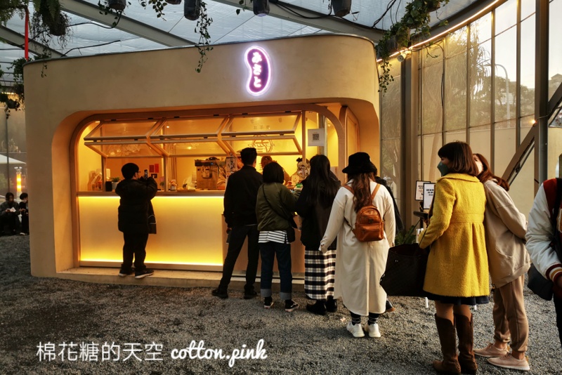 草悟廣場PARK2美食懶人包～地下室就是隱藏版大夜店！越夜越美麗
