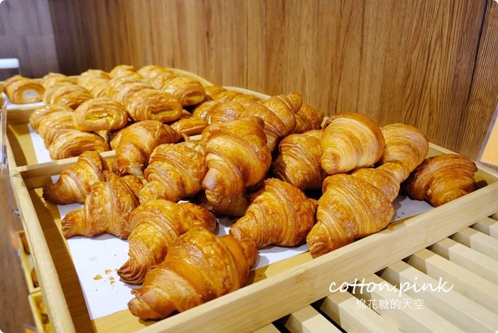 香烘焙坊美村店-新開幕超優惠 多款現烤麵包2個只要50元 香烘焙坊美村店-新開幕超優惠 多款現烤麵包2個只要50元