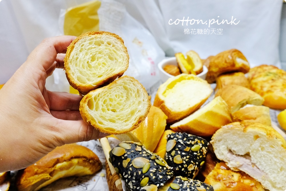 香烘焙坊美村店-新開幕超優惠 多款現烤麵包2個只要50元 香烘焙坊美村店-新開幕超優惠 多款現烤麵包2個只要50元