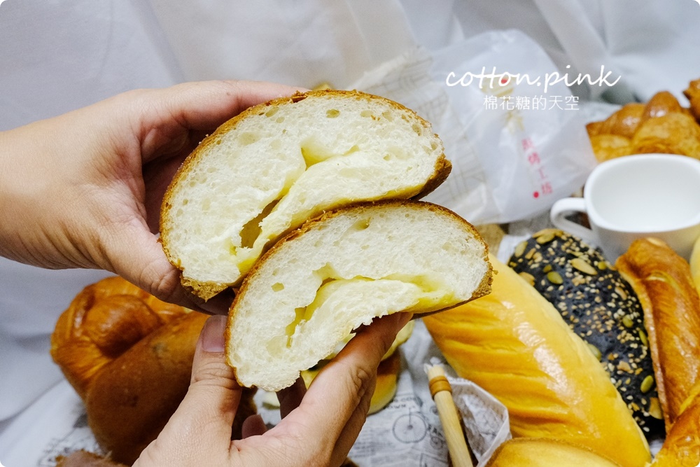 香烘焙坊美村店-新開幕超優惠 多款現烤麵包2個只要50元 香烘焙坊美村店-新開幕超優惠 多款現烤麵包2個只要50元