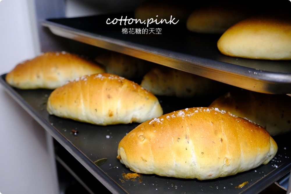 香烘焙坊美村店-新開幕超優惠 多款現烤麵包2個只要50元 香烘焙坊美村店-新開幕超優惠 多款現烤麵包2個只要50元