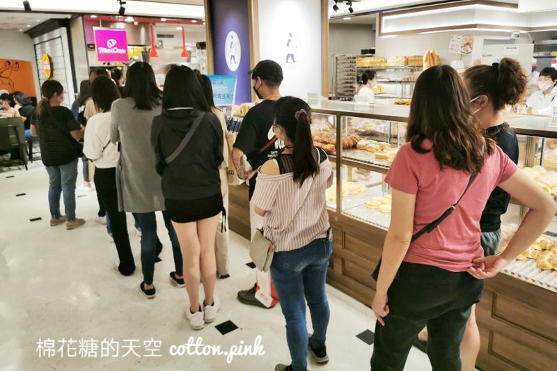 台中新光三越超好吃MiniOne秤重小可頌藏到這裡來！～
