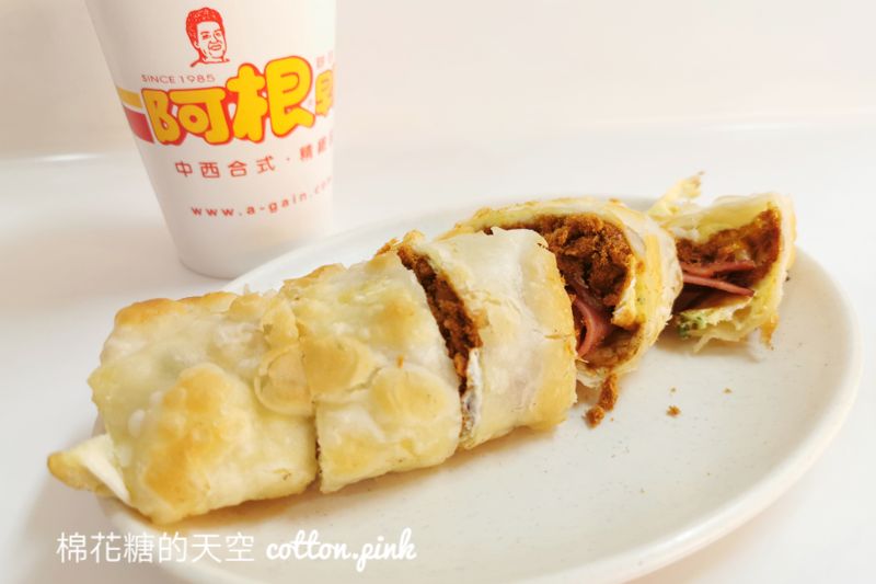 台中脆皮蛋餅推薦|阿根早點脆皮蛋餅口味超多！
