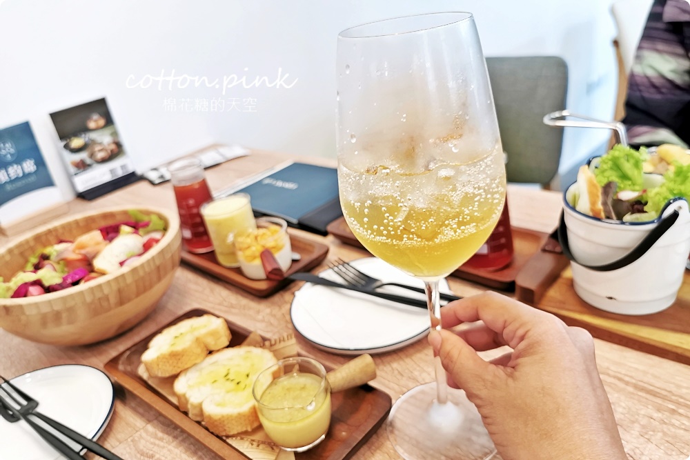 台中早午餐L'USiNE Cafe蕗莘咖啡