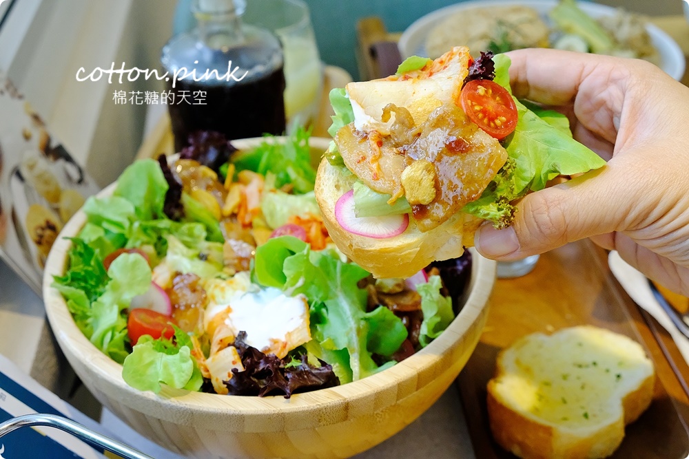 台中早午餐L'USiNE Cafe蕗莘咖啡