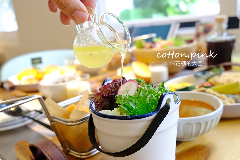 台中早午餐L'USiNE Cafe蕗莘咖啡