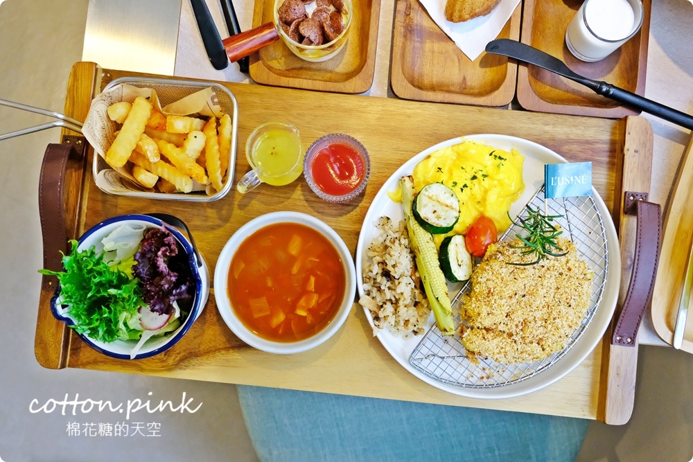 台中早午餐L'USiNE Cafe蕗莘咖啡