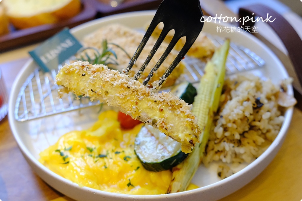 台中早午餐L'USiNE Cafe蕗莘咖啡